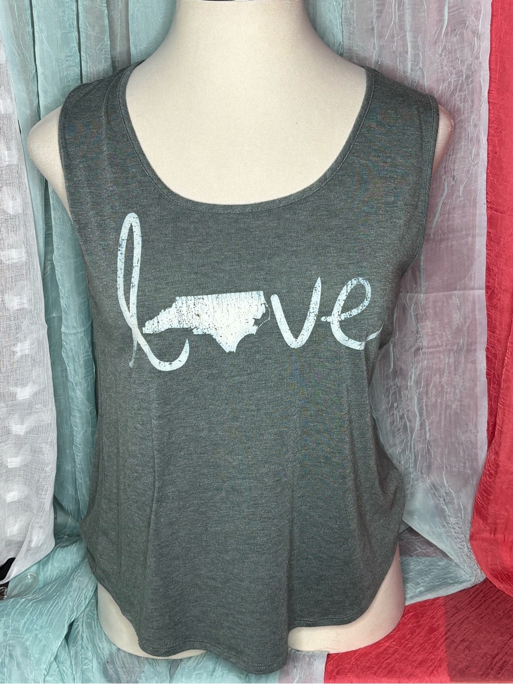 Love Graphic Tank Top - Gray NC